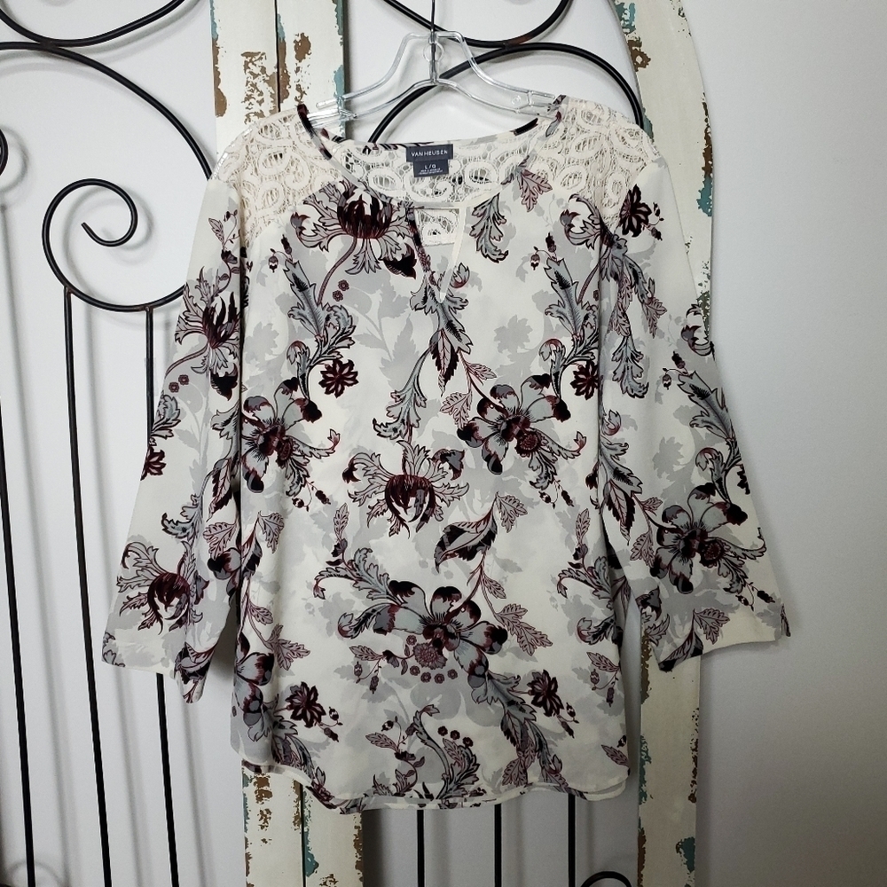 Van Heusen floral blouse large